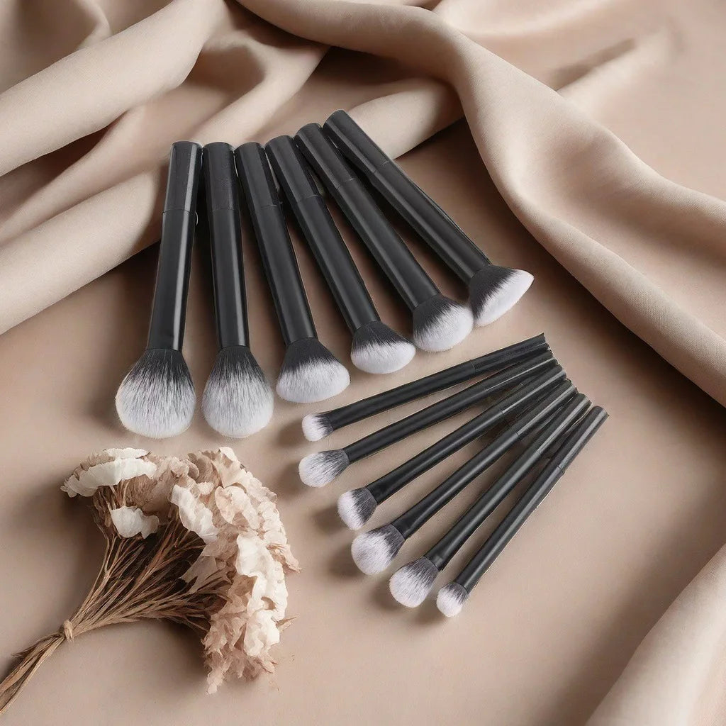 8pcs Makeup Brush Set - Silky-Soft Synthetic Bristles for Foundation Blush Eyeshadow, Easy Clean Cosmetic Kits